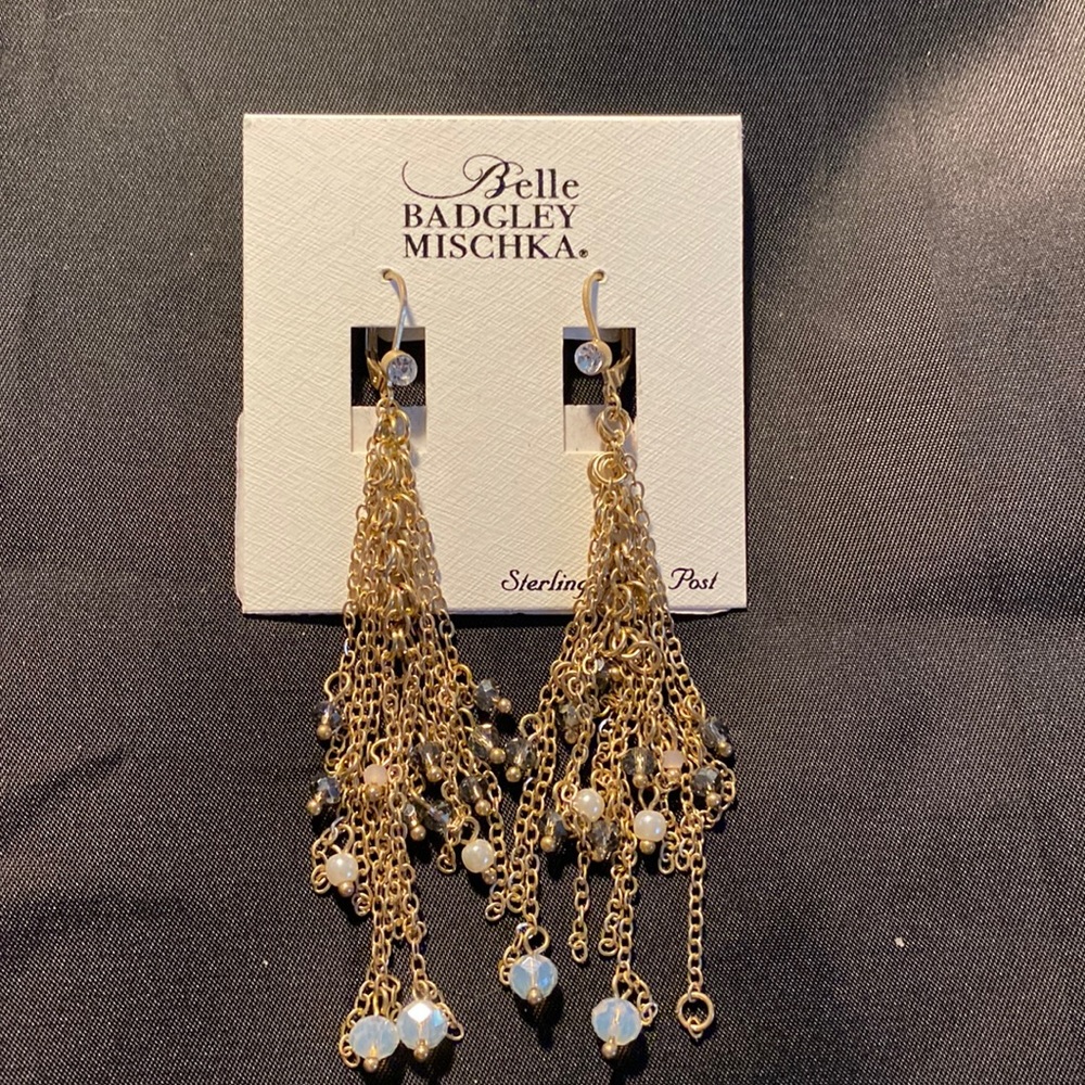 NWT Belle Badgley Mischka gold chain earrings